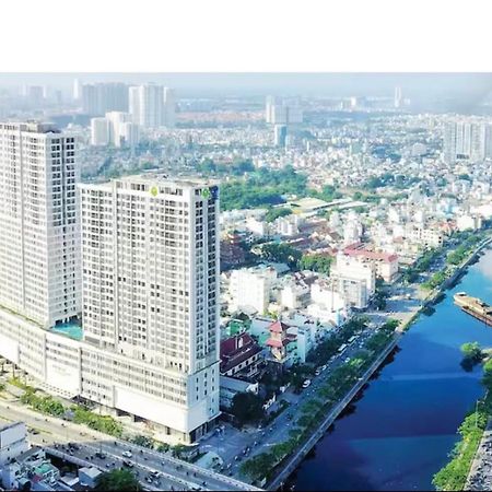 Zo Apartment Rivergate Center Хошимин Екстериор снимка