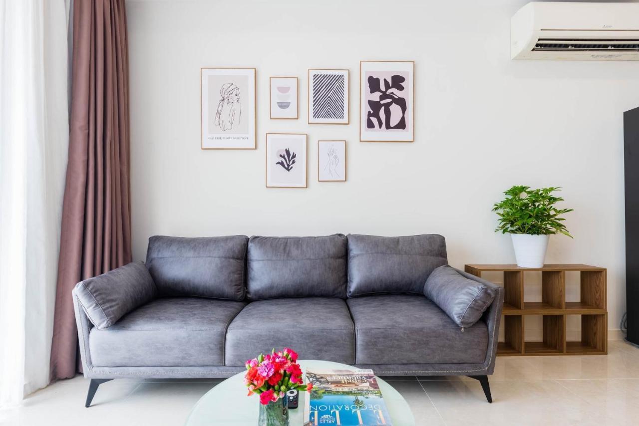 Zo Apartment Rivergate Center Хошимин Екстериор снимка