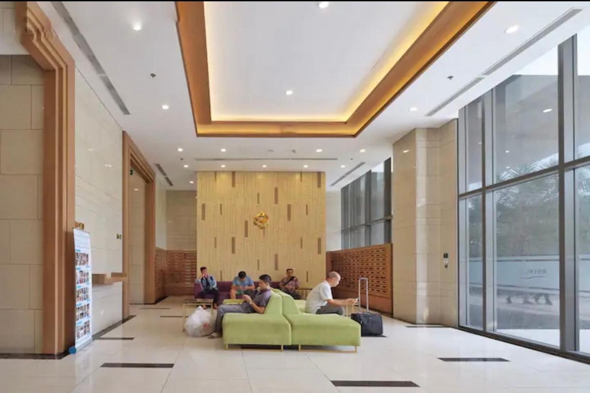 Zo Apartment Rivergate Center Хошимин Екстериор снимка