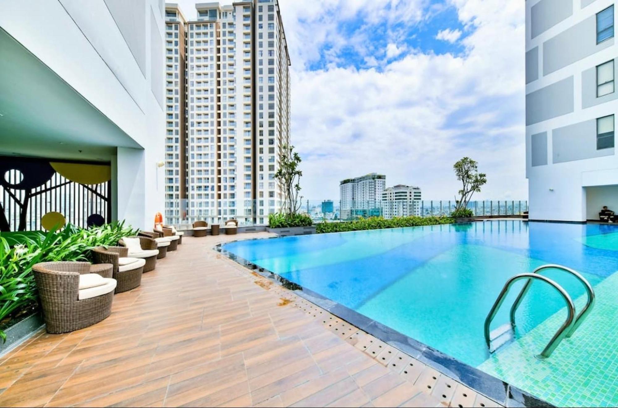 Zo Apartment Rivergate Center Хошимин Екстериор снимка