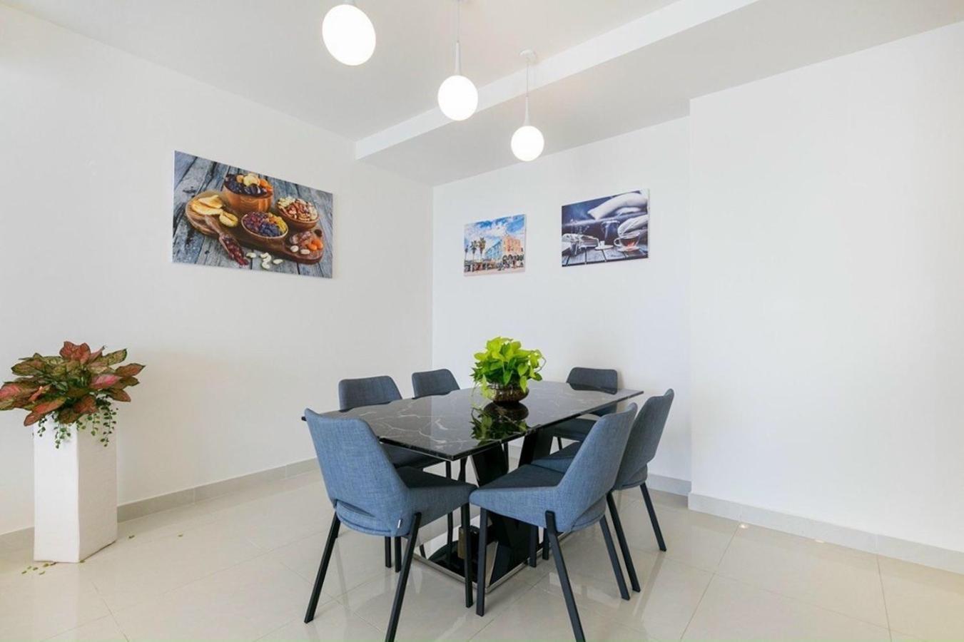 Zo Apartment Rivergate Center Хошимин Екстериор снимка