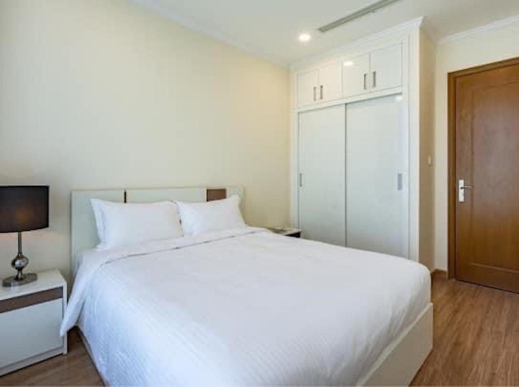 Zo Apartment Rivergate Center Хошимин Екстериор снимка