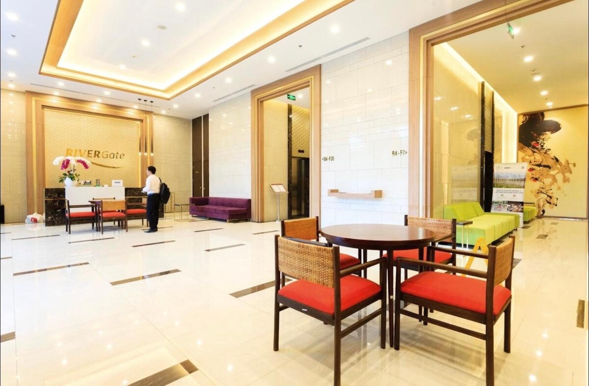 Zo Apartment Rivergate Center Хошимин Екстериор снимка